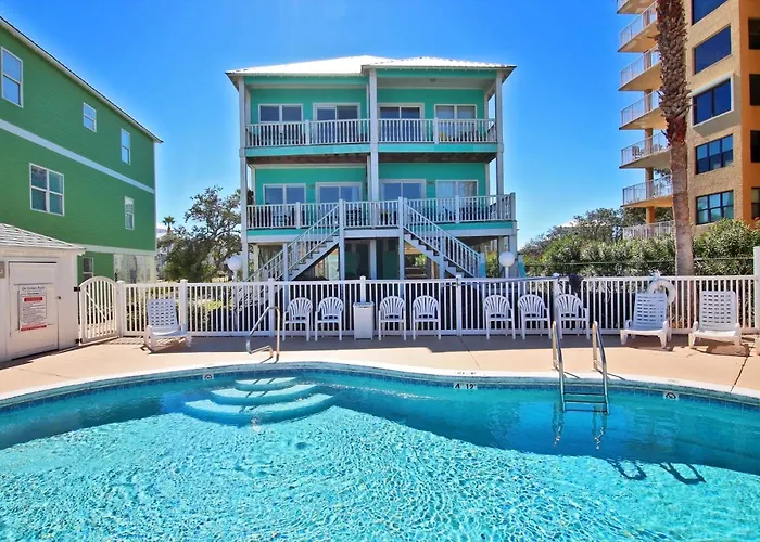 On Golden Pond 8a West By Youngs Suncoast Holiday home