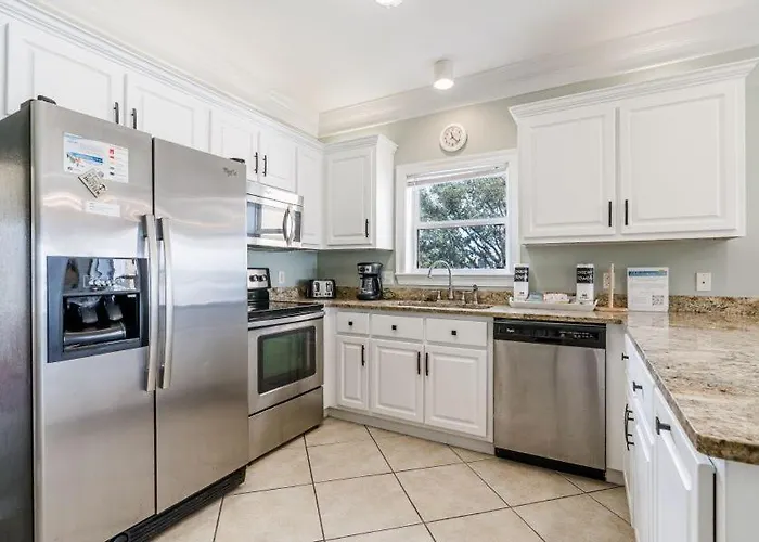Holiday home On Golden Pond 8a West By Youngs Suncoast *